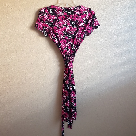 DVF New Julian Two Wrap Dress - Picture 2 of 7